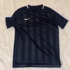 Nike Top